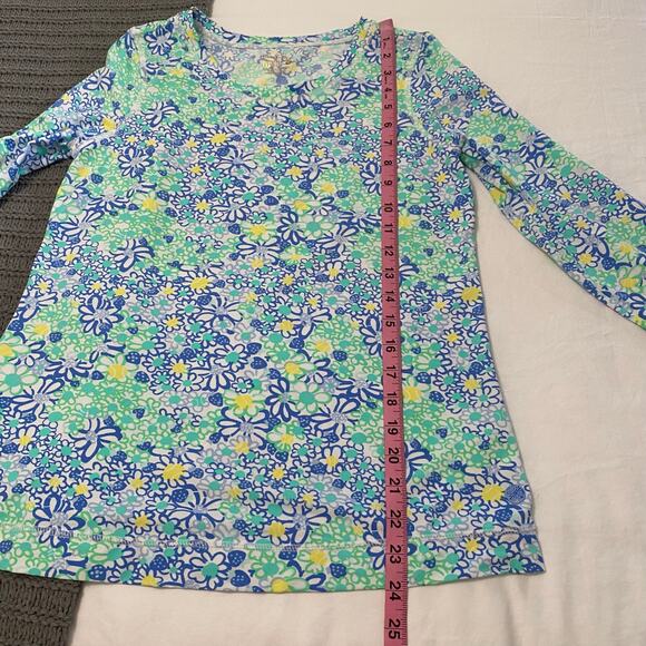 Lilly Pulitzer Luxletic Long Sleeve Lightweight Athletic Top women’s Size Small - Picture 6 of 7